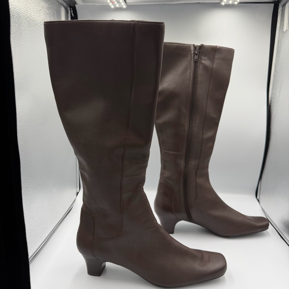 Chadwicks Leather Chocolate Brown Knee High Low Heel Square Toe Classic Boot 11 - Picture 2 of 11